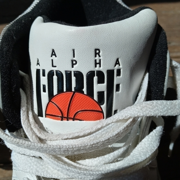 Nike Air Force II Barkley / Size 11.5 307718-101. main image 5